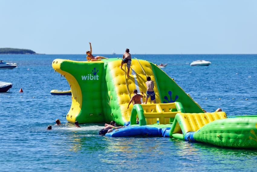 Vacanceselect Premium Lodge Polari Rovinj Bagian luar foto